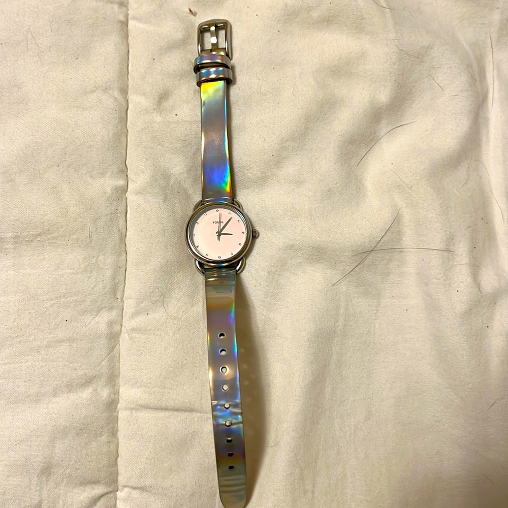Fossil Tailor Three-Hand Iridescent Watch